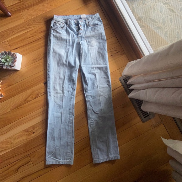 Vintage Mom Jeans - Picture 3 of 10